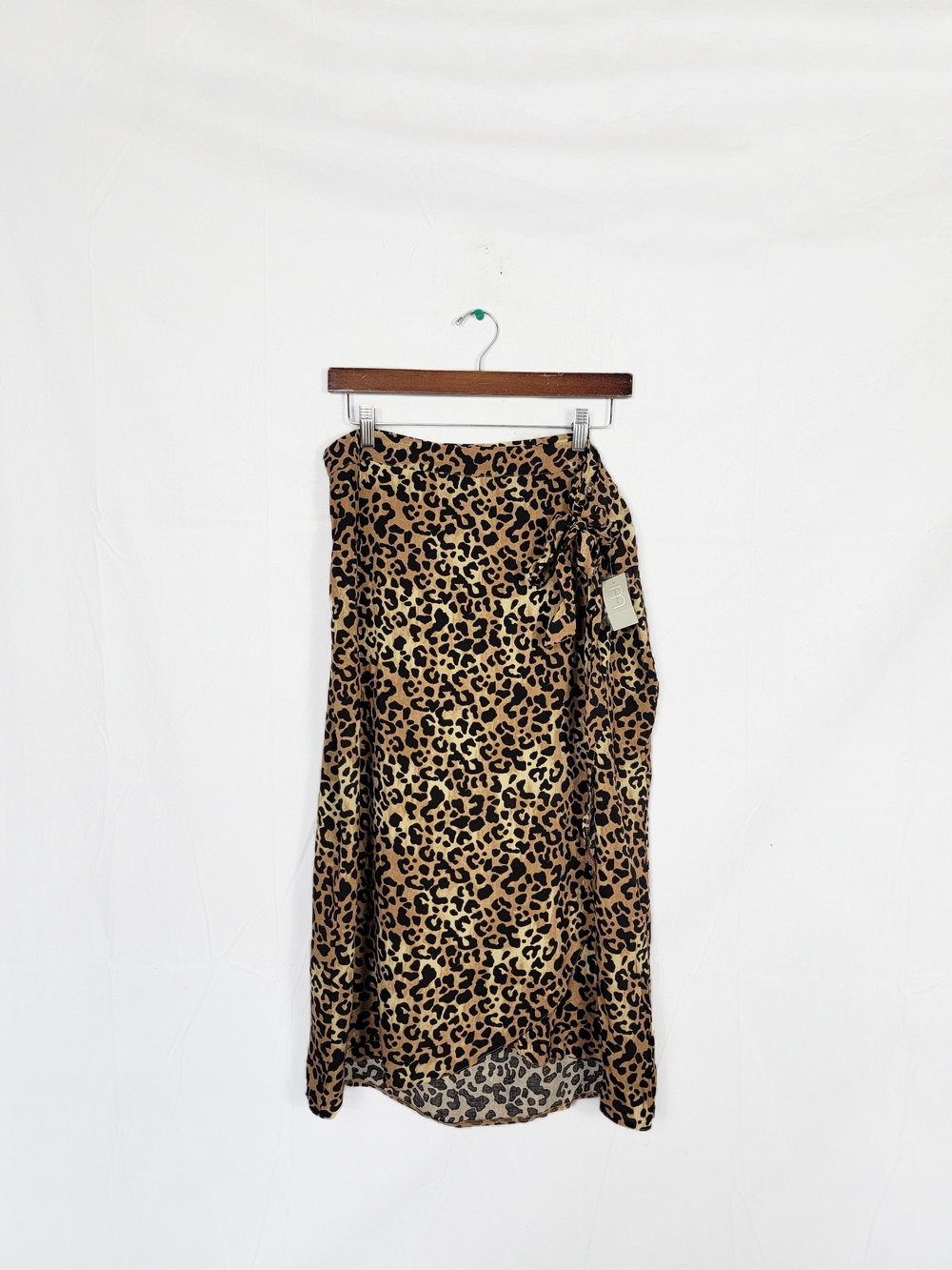 Nwt Maurices Large Leopard Print Wrap Skirt